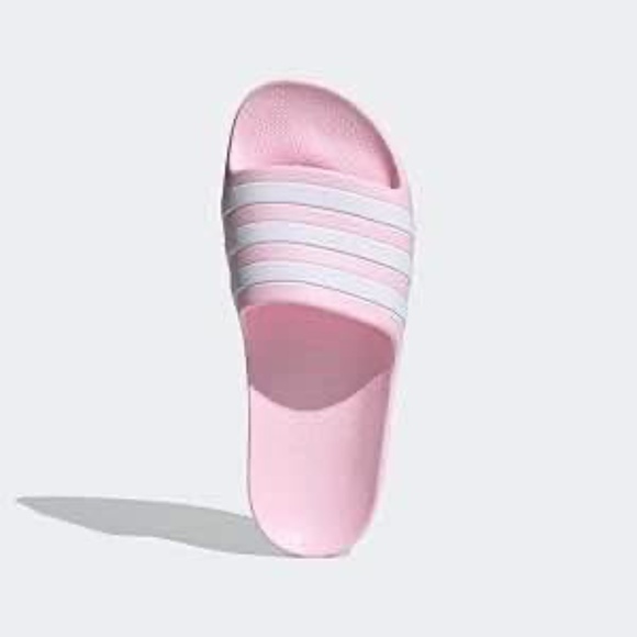 BRAND NEW girl youth adidas adilette aqua slides slippers sandals size 1Y & 2Y - Picture 2 of 5
